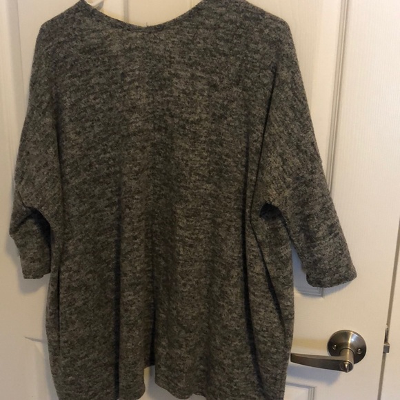 Cardigan - Picture 3 of 3